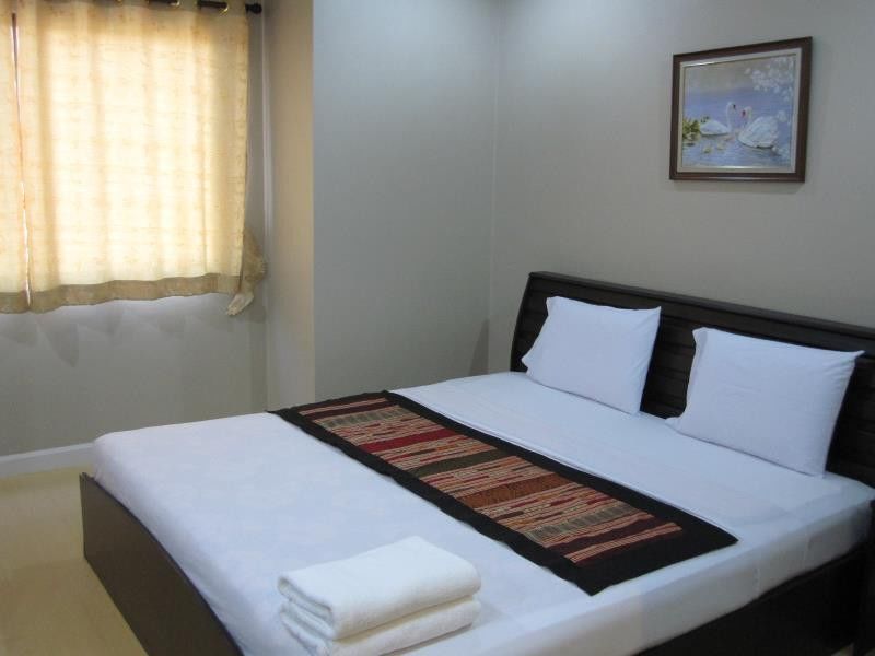Super Oyo 1096 Winner Inn Hotel Чиангмай Экстерьер фото